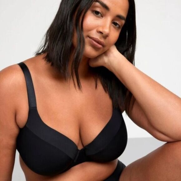 LINDEX Diva T-Shirt Bra Matte & Satin Smooth Full Coverage Black 42 DD - Picture 1 of 15